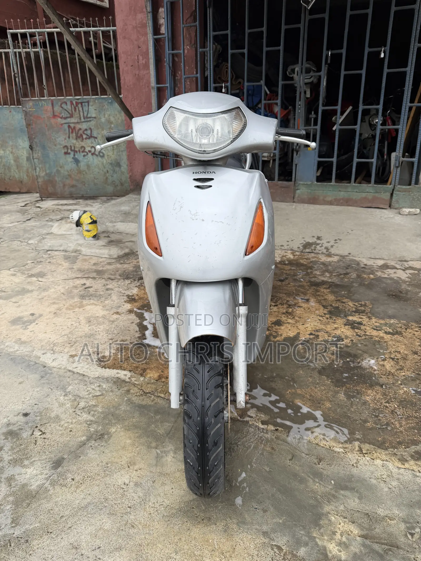 Honda 2013 Gray