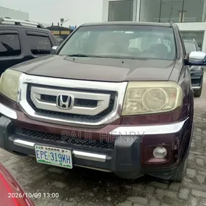 Honda Pilot 2011 Red
