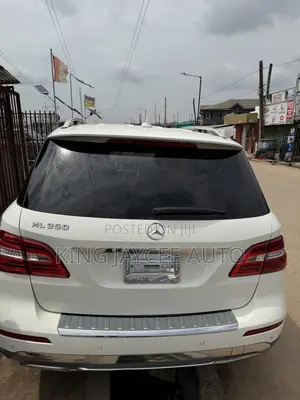 Mercedes-Benz M Class ML 350 4Matic 2013 White