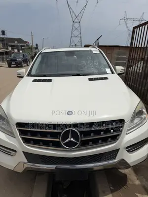 Mercedes-Benz M Class ML 350 4Matic 2013 White
