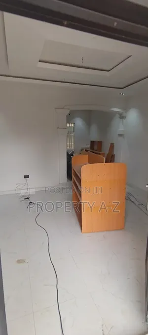 2bdrm Block of Flats in Sapele for rent