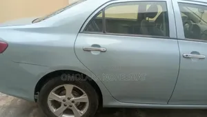 Toyota Corolla 2009 Blue