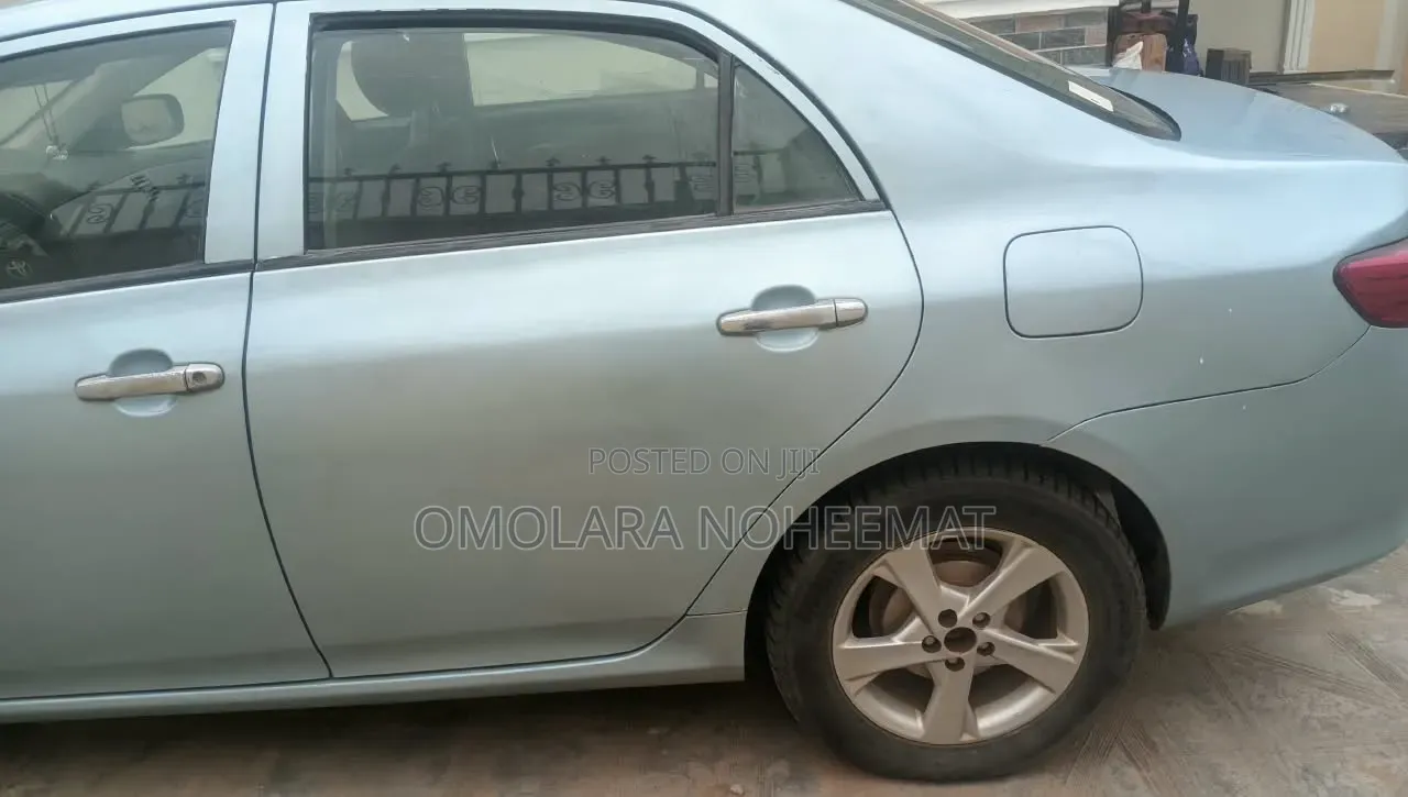 Toyota Corolla 2009 Blue