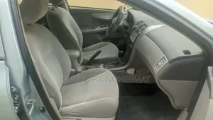 Toyota Corolla 2009 Blue