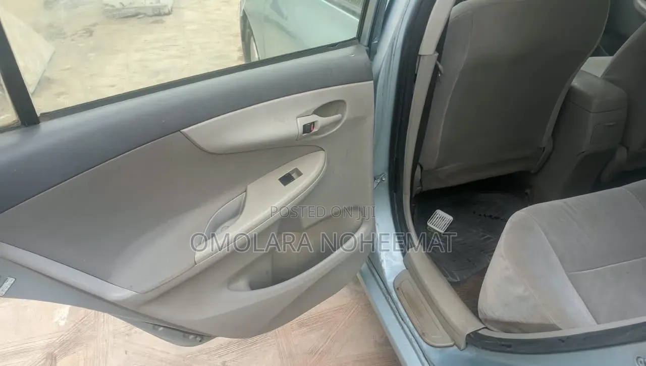Toyota Corolla 2009 Blue