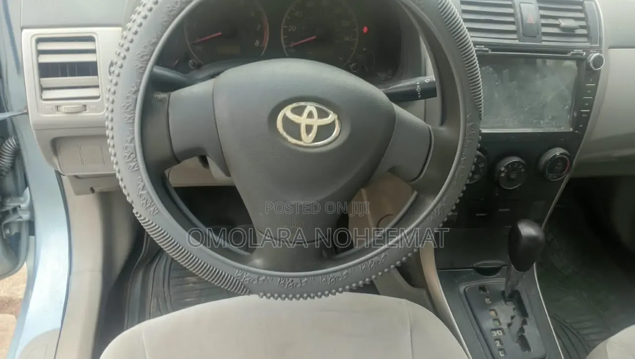 Toyota Corolla 2009 Blue