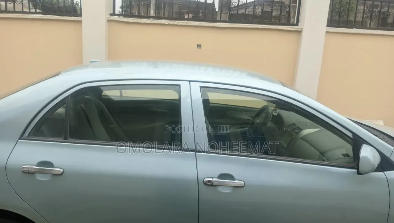Toyota Corolla 2009 Blue