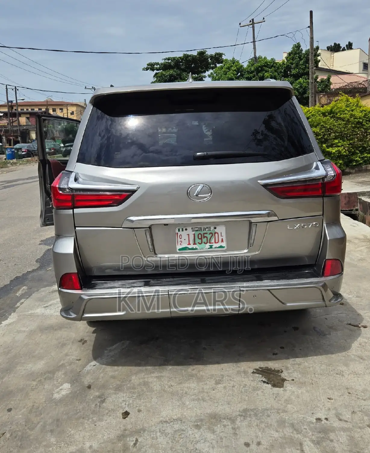 Lexus LX 570 AWD 2017 Gray