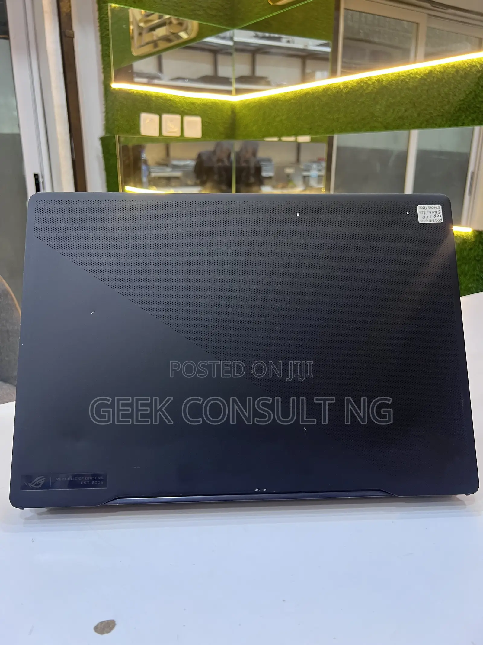 Laptop Asus ROG Zephyrus M16 32GB Intel Core i9 SSD 1T