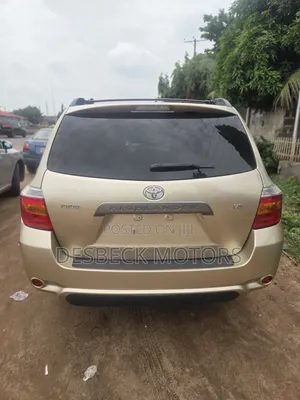 Toyota Highlander V6 2009 Gold