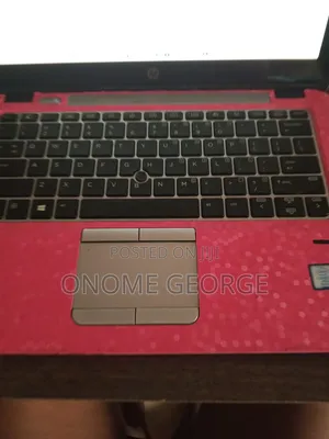 Laptop HP EliteBook 840 G8 8GB Intel Core i7 HDD+SSD 500GB