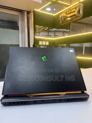 Laptop MSI Raider GE78HX 32GB Intel Core i9 SSD 1T