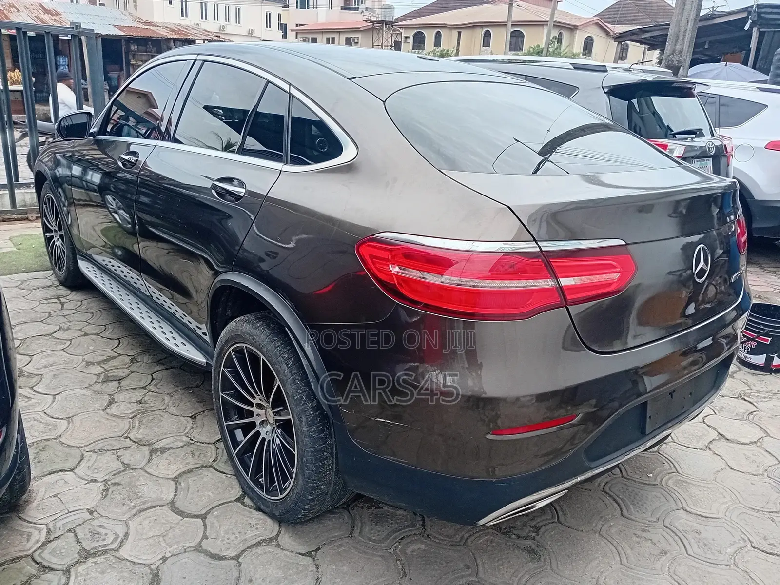 Mercedes-Benz GLC-Class GLC250 Sport Utility 4-Door (2.0L, 4cyl Turbo)