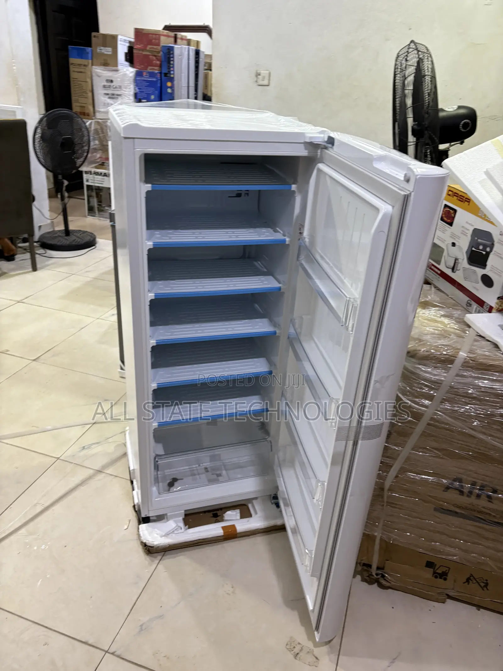 LG GN-304SQBR Freezer for Everyday Use