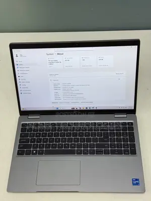 Laptop Dell Precision 3560 16GB Intel Core i5 SSD 256GB