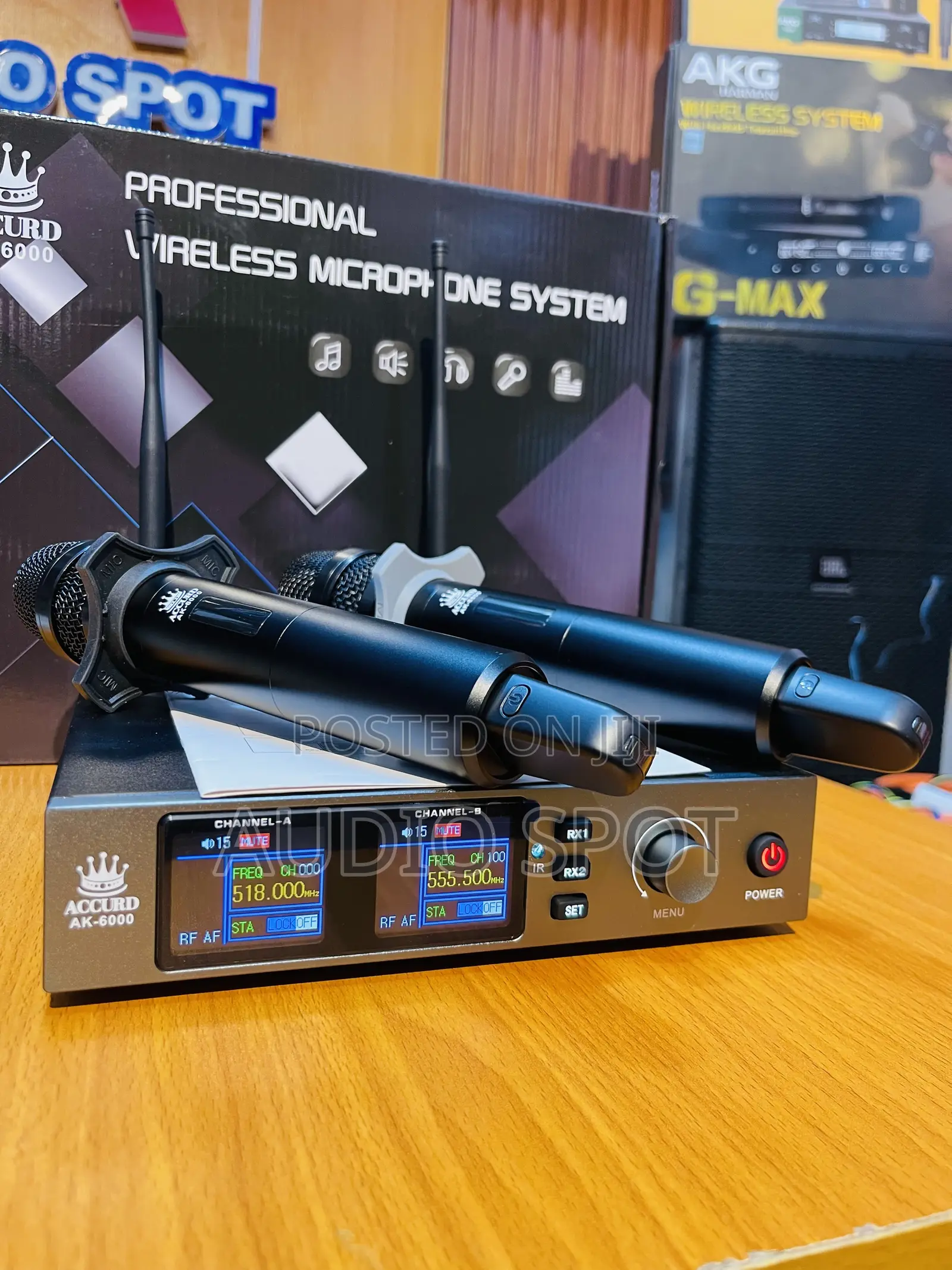Accurd Ak-6000 Professional Dual Handheld Digital Wireless Microphone