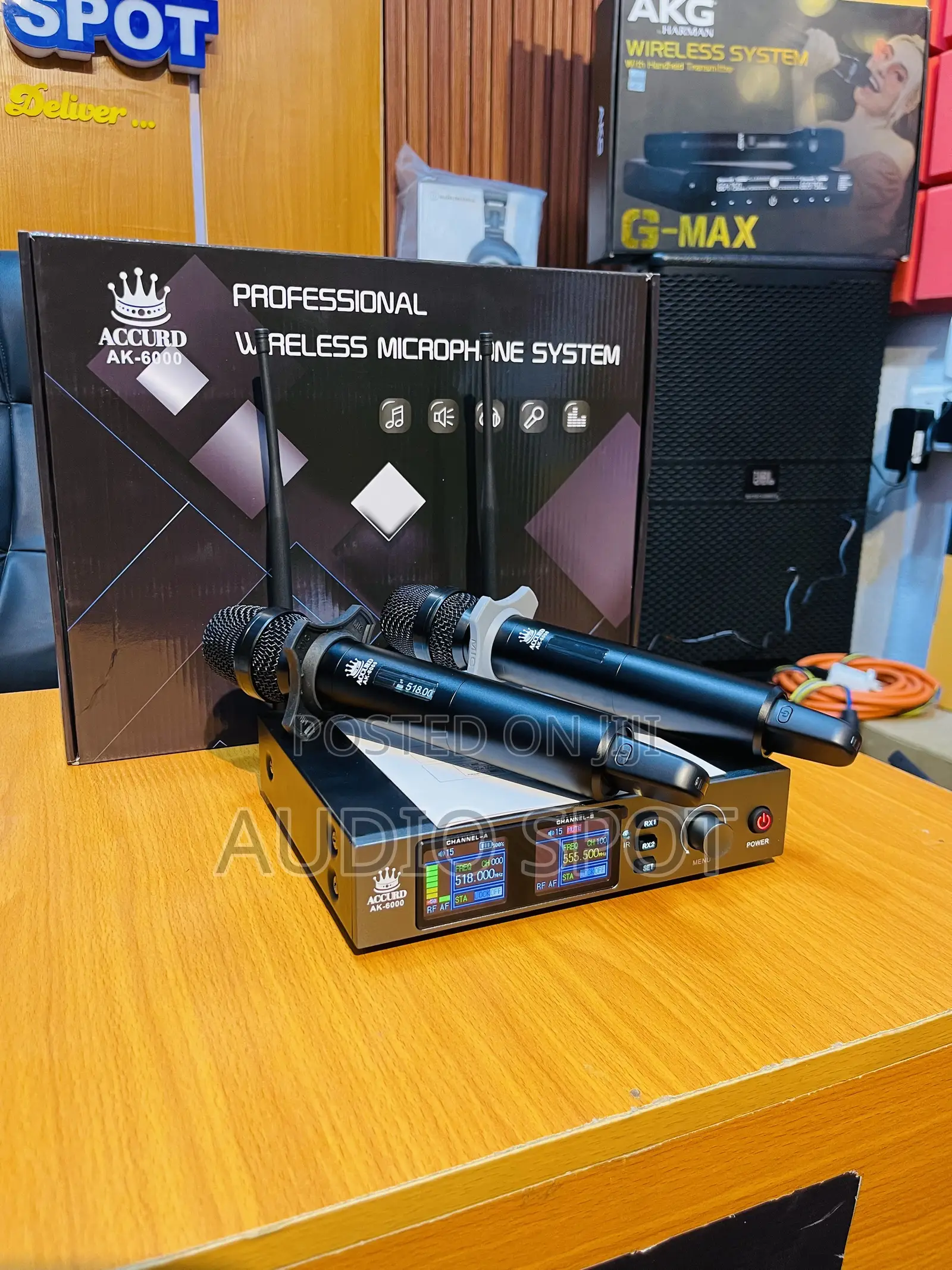 Accurd Ak-6000 Professional Dual Handheld Digital Wireless Microphone