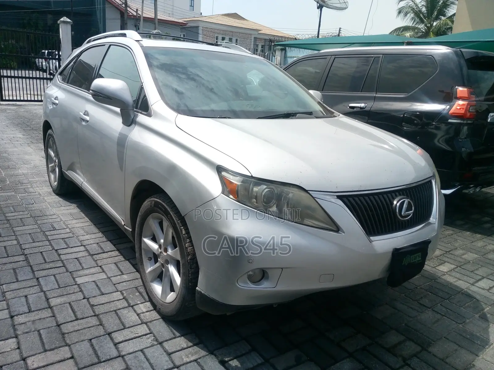 Lexus RX 2011 Silver