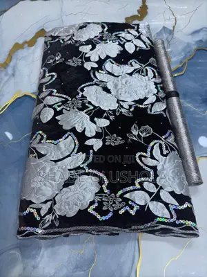 Mixed Colour Velvet Lace