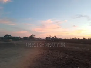 Land for Sale Along Express at Lakowe