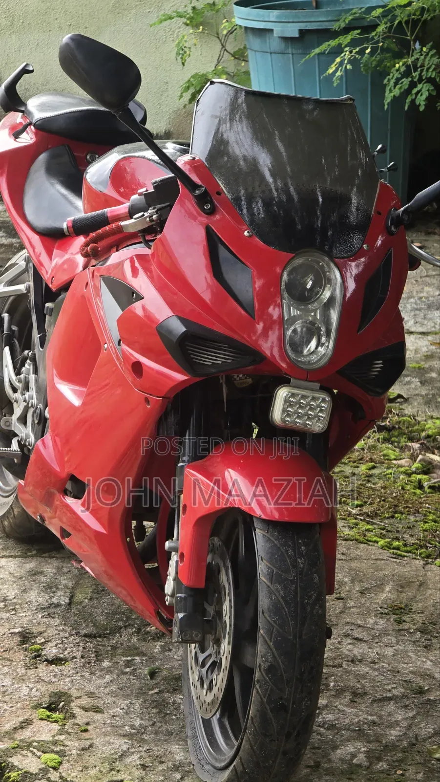 Hyosung GT250R 2012 Red