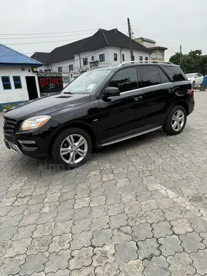 Mercedes-Benz M Class ML 350 4Matic 2012 Black