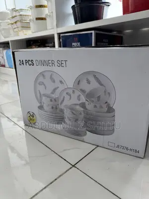 24 Pieces of Dinner Set