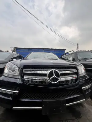 Mercedes-Benz GL-Class 2010 Blue
