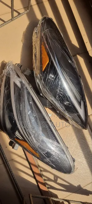 Head Lamp Es 330 2005 3 Touch