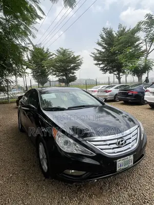 Hyundai Sonata 2011 Black