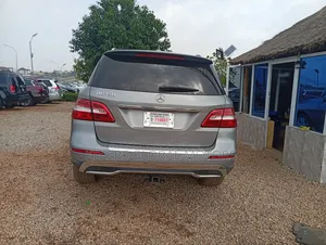 Mercedes-Benz M Class ML350 4dr SUV (3.5L 6cyl 7A) 2015 Beige