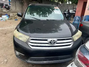 Toyota Highlander 2012 Black