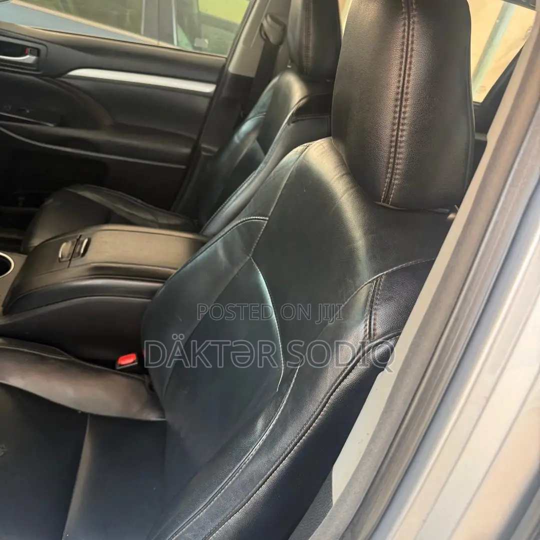 Toyota Highlander 2016 Silver