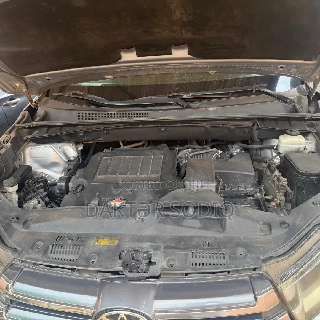 Toyota Highlander 2016 Silver