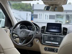 Mercedes-Benz GLE-Class GLE 350 2018 White