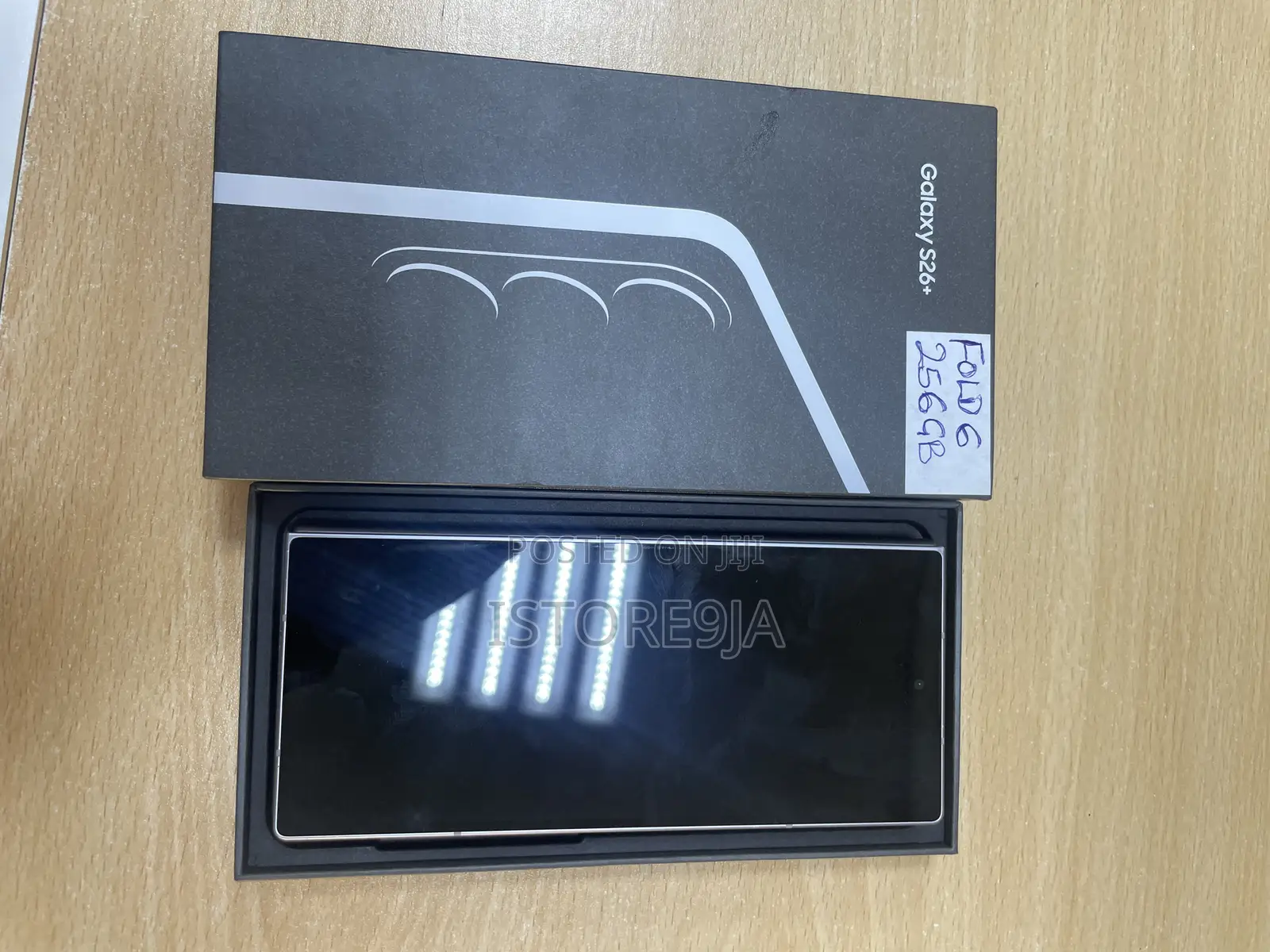Samsung Galaxy Fold 512 GB Silver