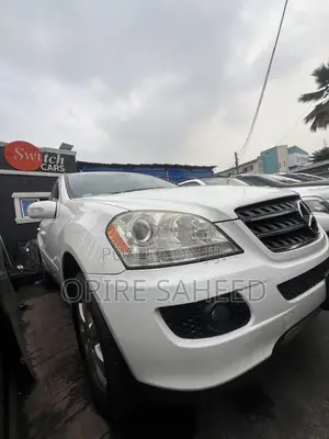 Mercedes-Benz M Class 2011 White
