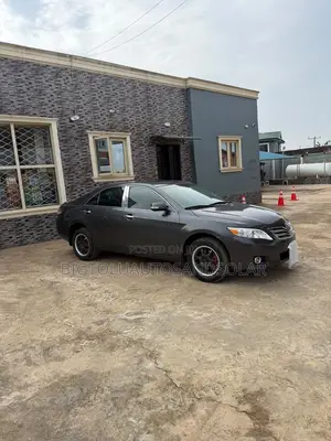 Toyota Camry 2008 Gray
