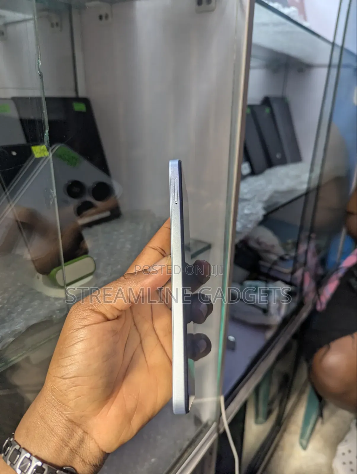 Tecno Pop 8 64 GB Silver
