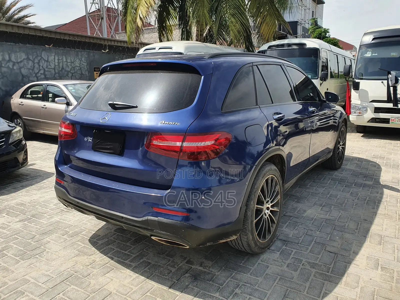 Mercedes-Benz GLC-Class 2017 Blue