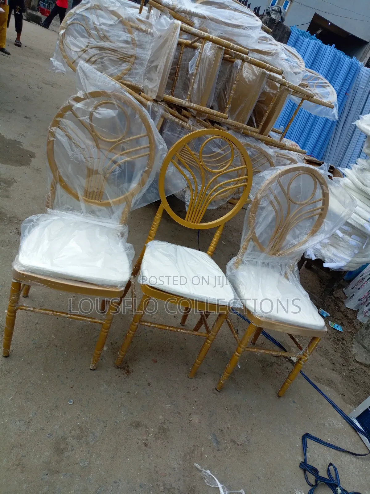 Your Quality O 6 Fingers Shivery Event Chair