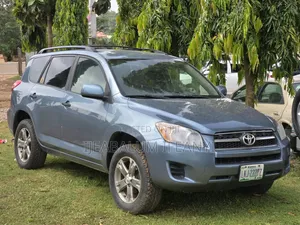 Toyota RAV4 2009 Blue