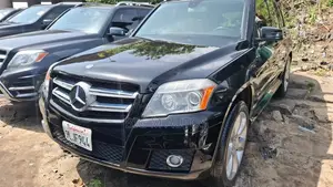 Mercedes-Benz GLK-Class 350 2011 Black