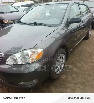 Toyota Corolla 2005 Gray