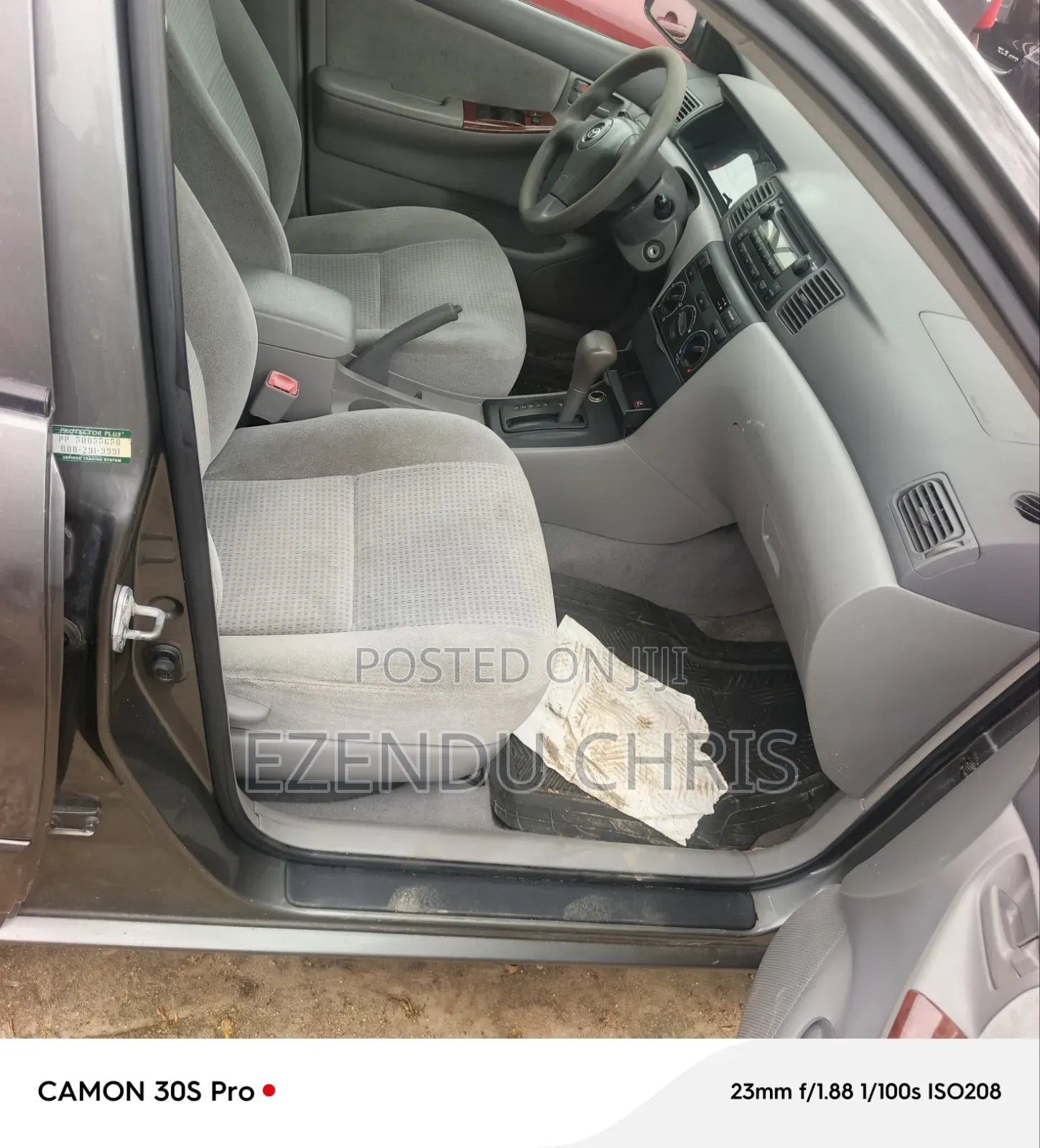 Toyota Corolla 2005 Gray