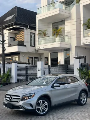Mercedes-Benz GLA 250 2016 Silver