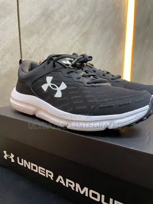 UNDER ARMOUR Men’s Charged Assert Running Shoe