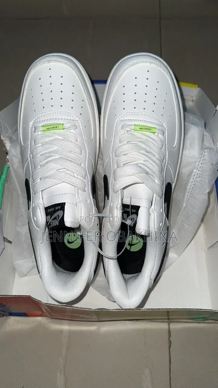 Unisex Sneakers