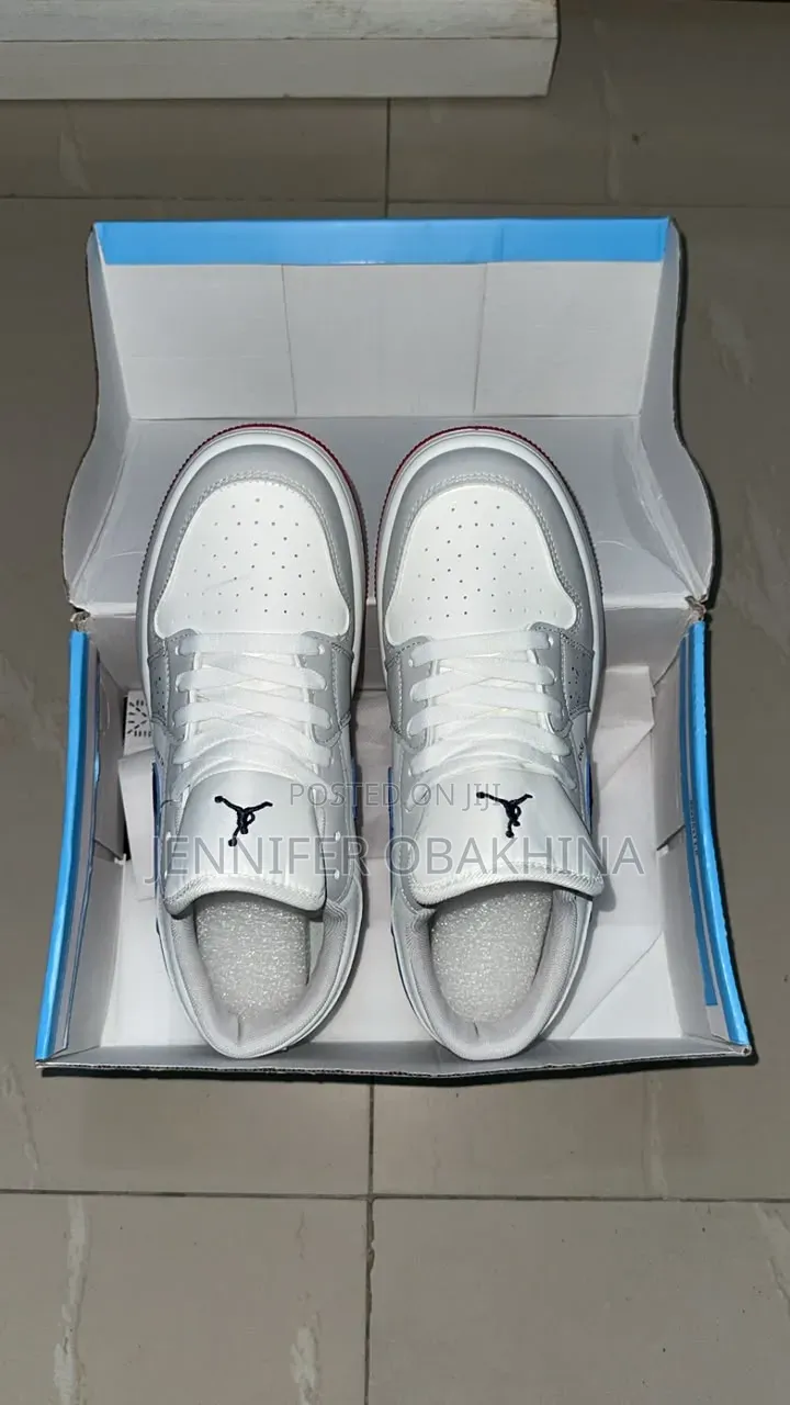 Unisex Sneakers