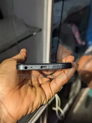 Tecno Spark 30C 128 GB Black
